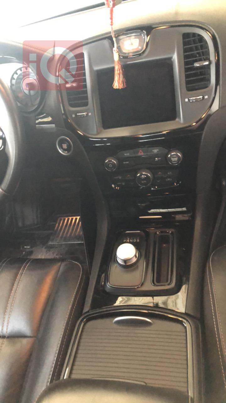 Chrysler 300